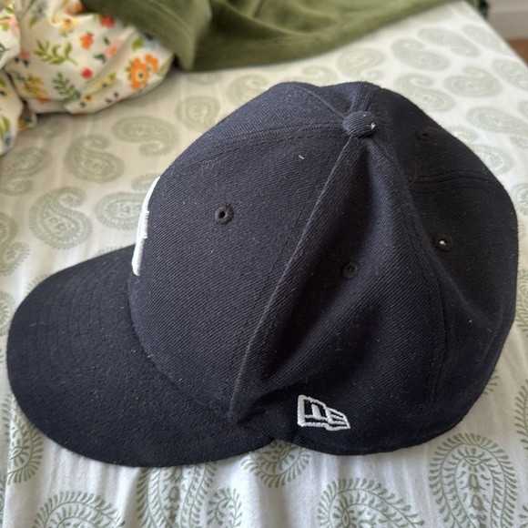 Detroit Tigers offical On-field Cap - Picture 3 of 6